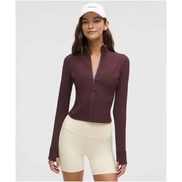 NWT Lululemon Define Cropped Jacket Nulu Goodnight Plum Gym Yoga Workout Sz 10 - Picture 1 of 4